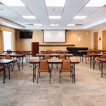 Hampton Inn Presque Isle Extérieur photo