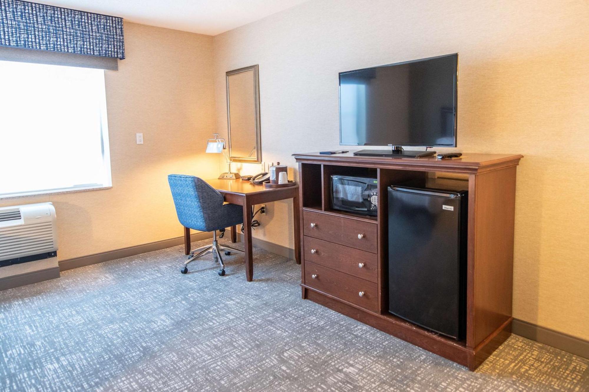Hampton Inn Presque Isle Extérieur photo
