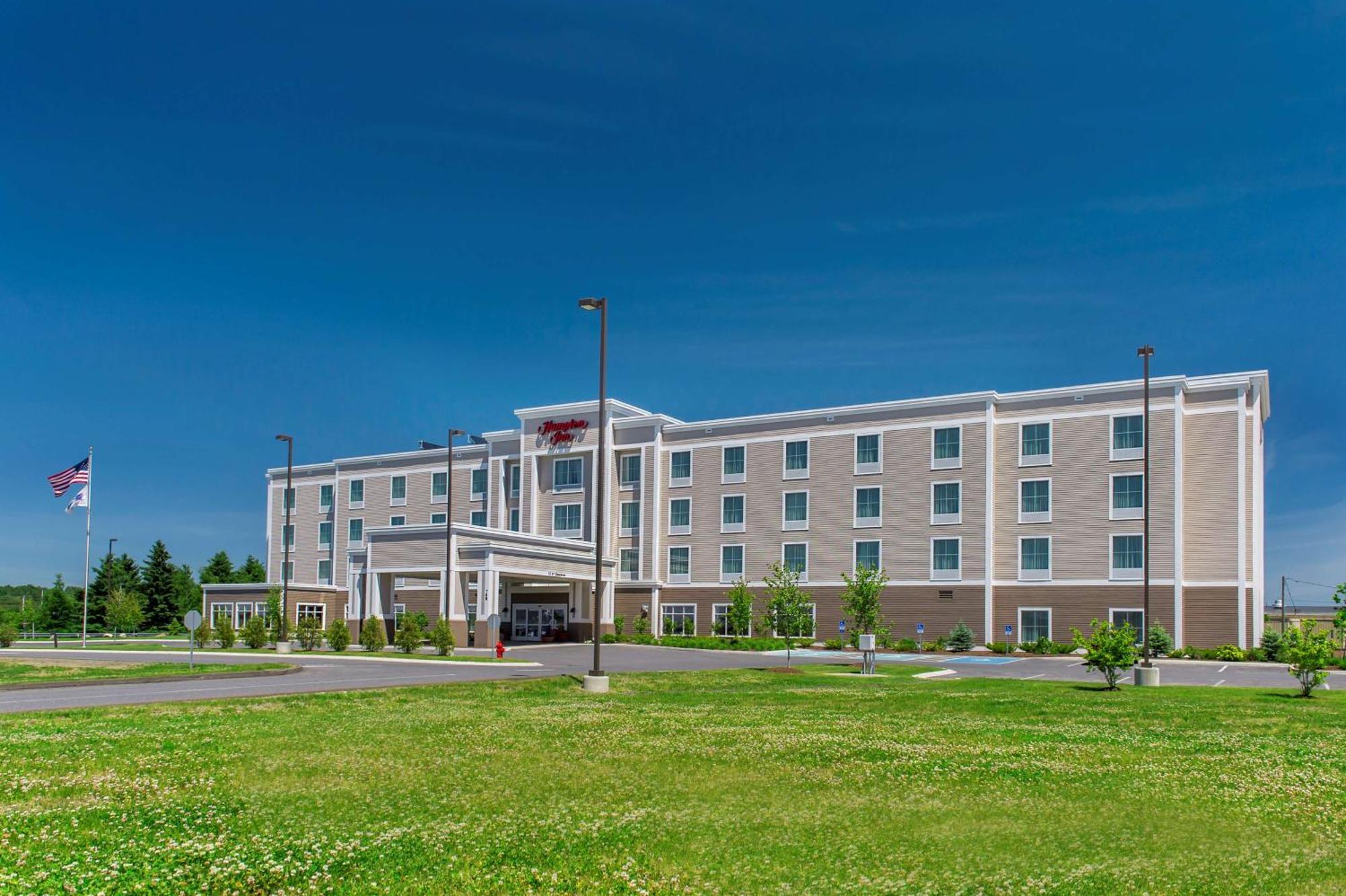 Hampton Inn Presque Isle Extérieur photo